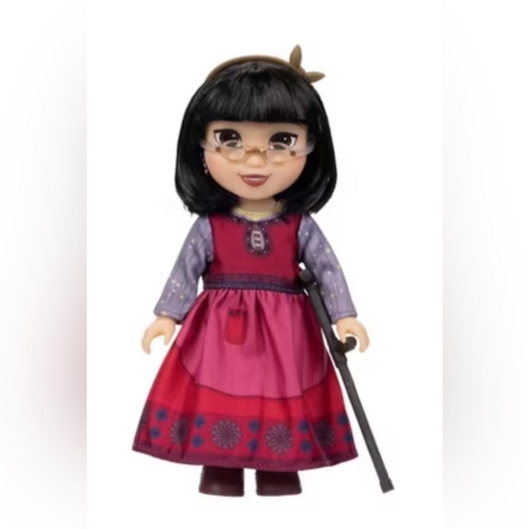 BRAND NEW in Package: Disney’s Wish 6” Petite Dahlia Doll - Picture 3 of 4